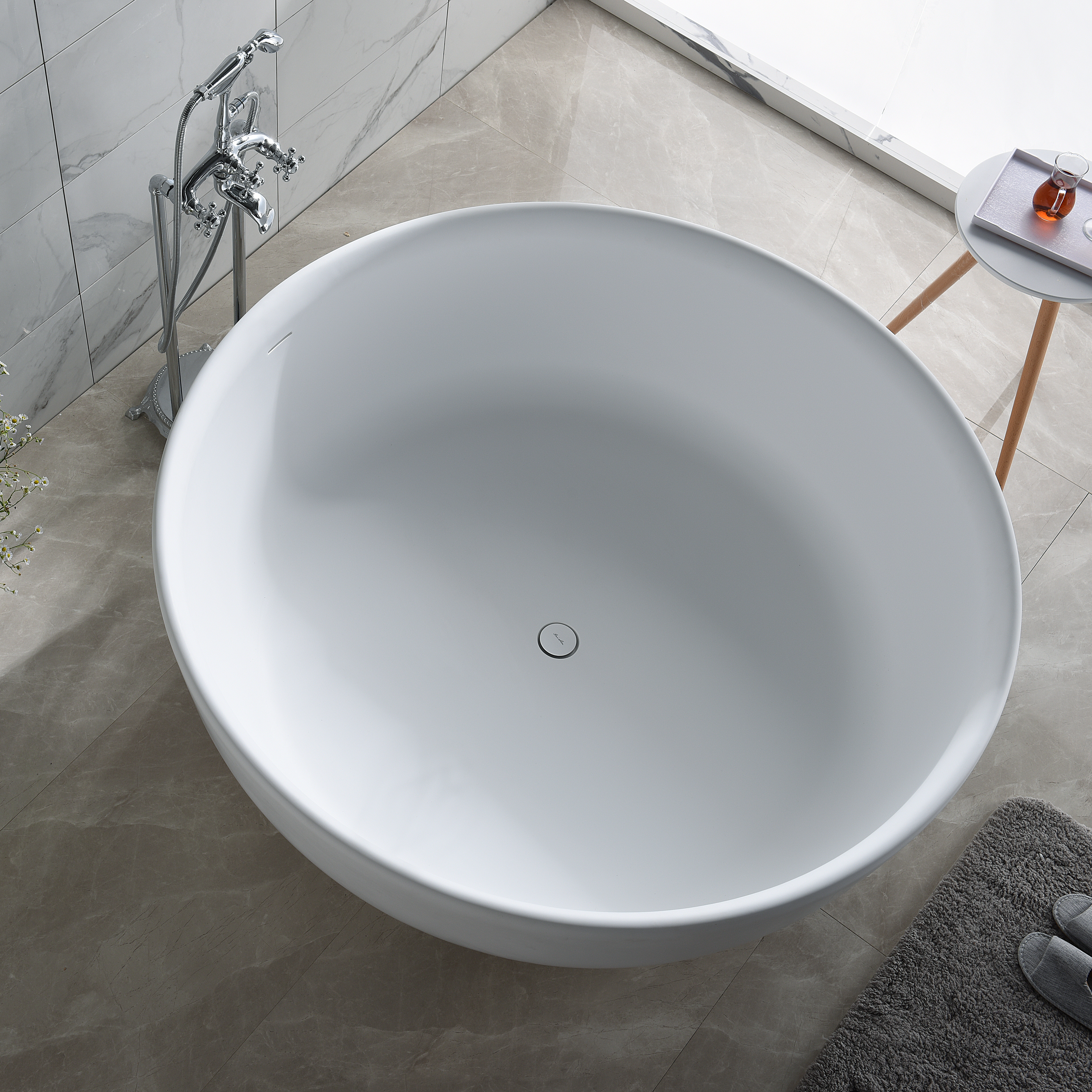 Circular shape free standing matt white solid surface bathroom bathtub